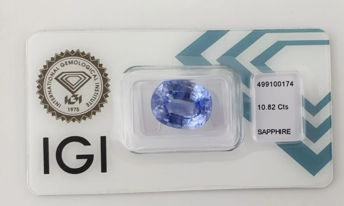Natürlicher Saphir 10,82 ct – IGI