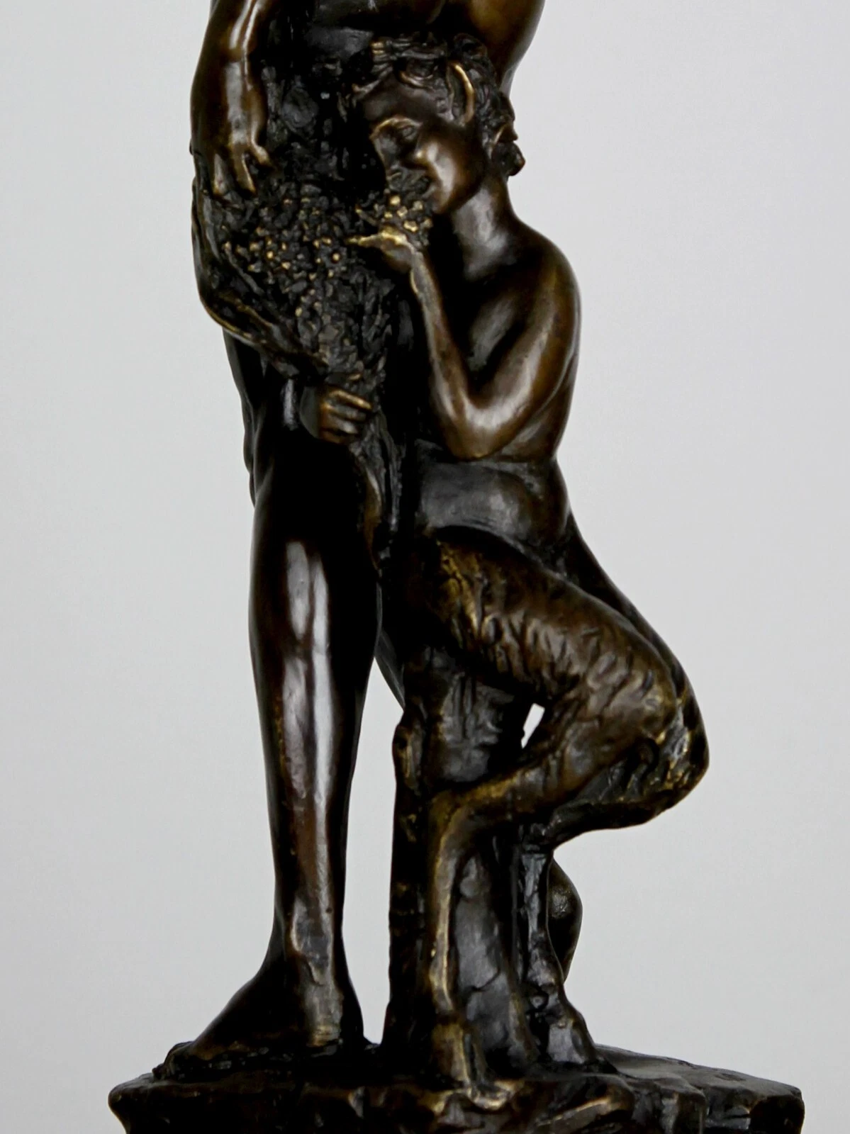 Bronze-Skulptur nach Jewgeni Lancere – Bacchus, ca. 50 cm – Bild 8
