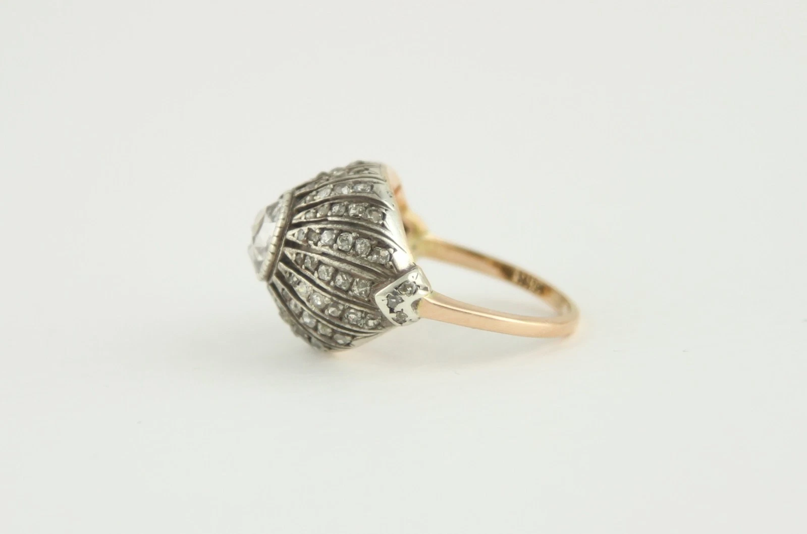 Antiker Ring aus Roségold und Silber mit 93 Altschliff-Diamanten – Bild 8